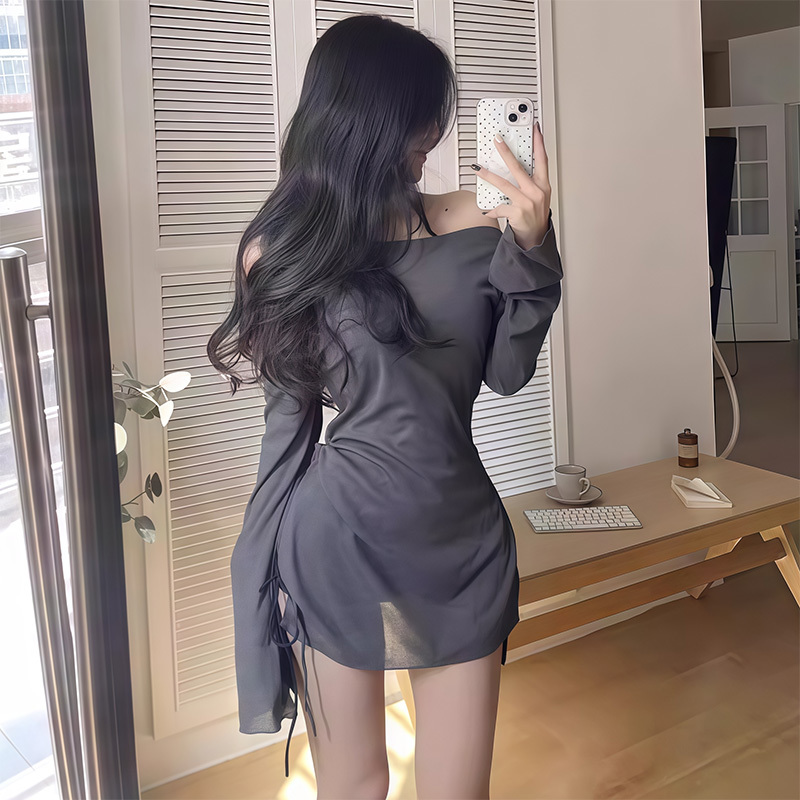 Damskie tankini, dwuczęściowe  – Slim Fit Suit Set recenzja i cena